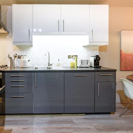 2Br 2Ba Sleeps 6 King Beds City Views E1 London Exterior photo