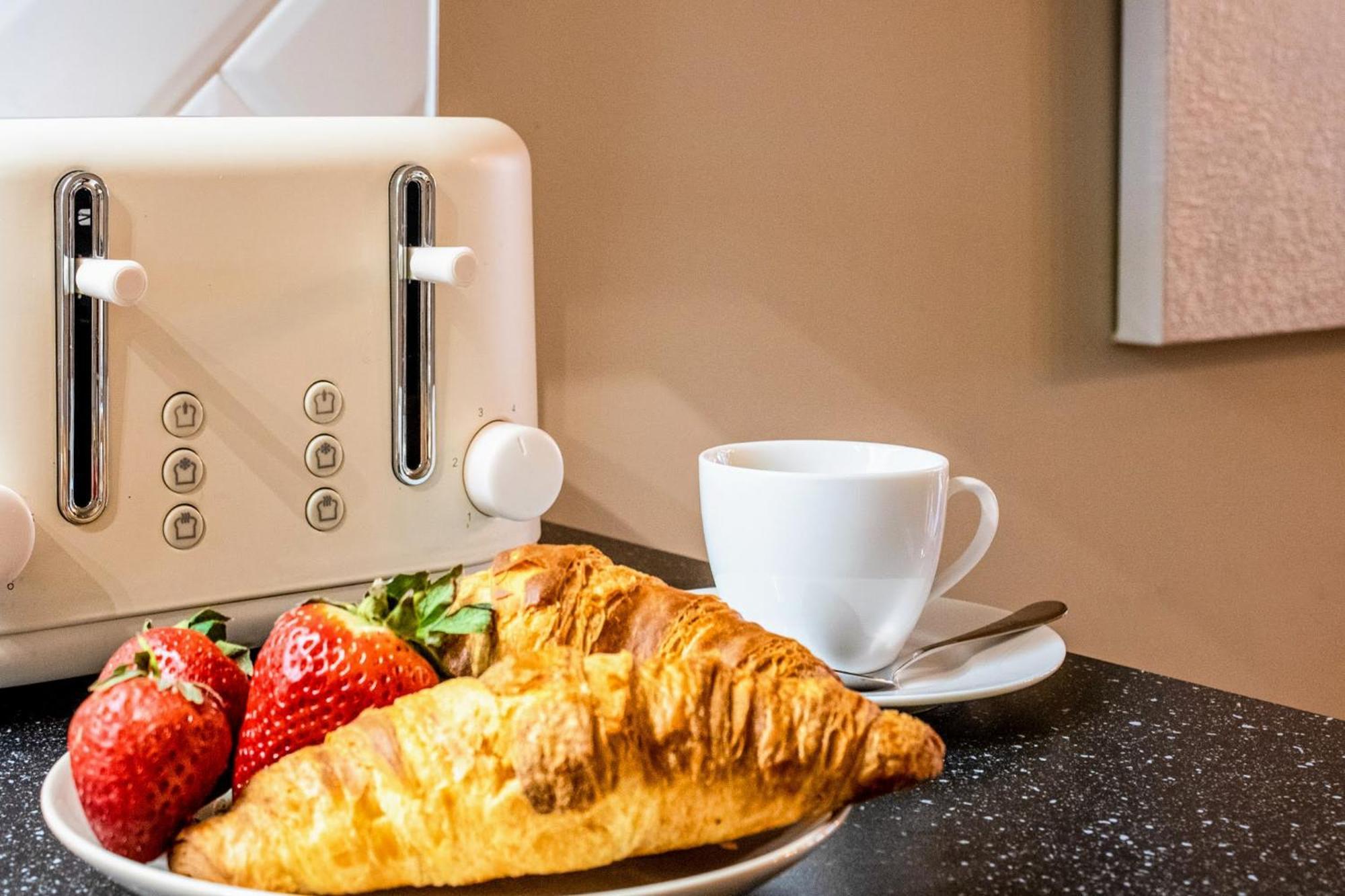 Appartamento 2br 2ba Sleeps 6 King Beds Views E1 Londra